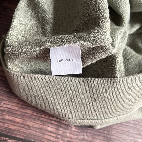 VINTAGE | Reebok Classic v-neck khaki sweater - Picture 7 of 10